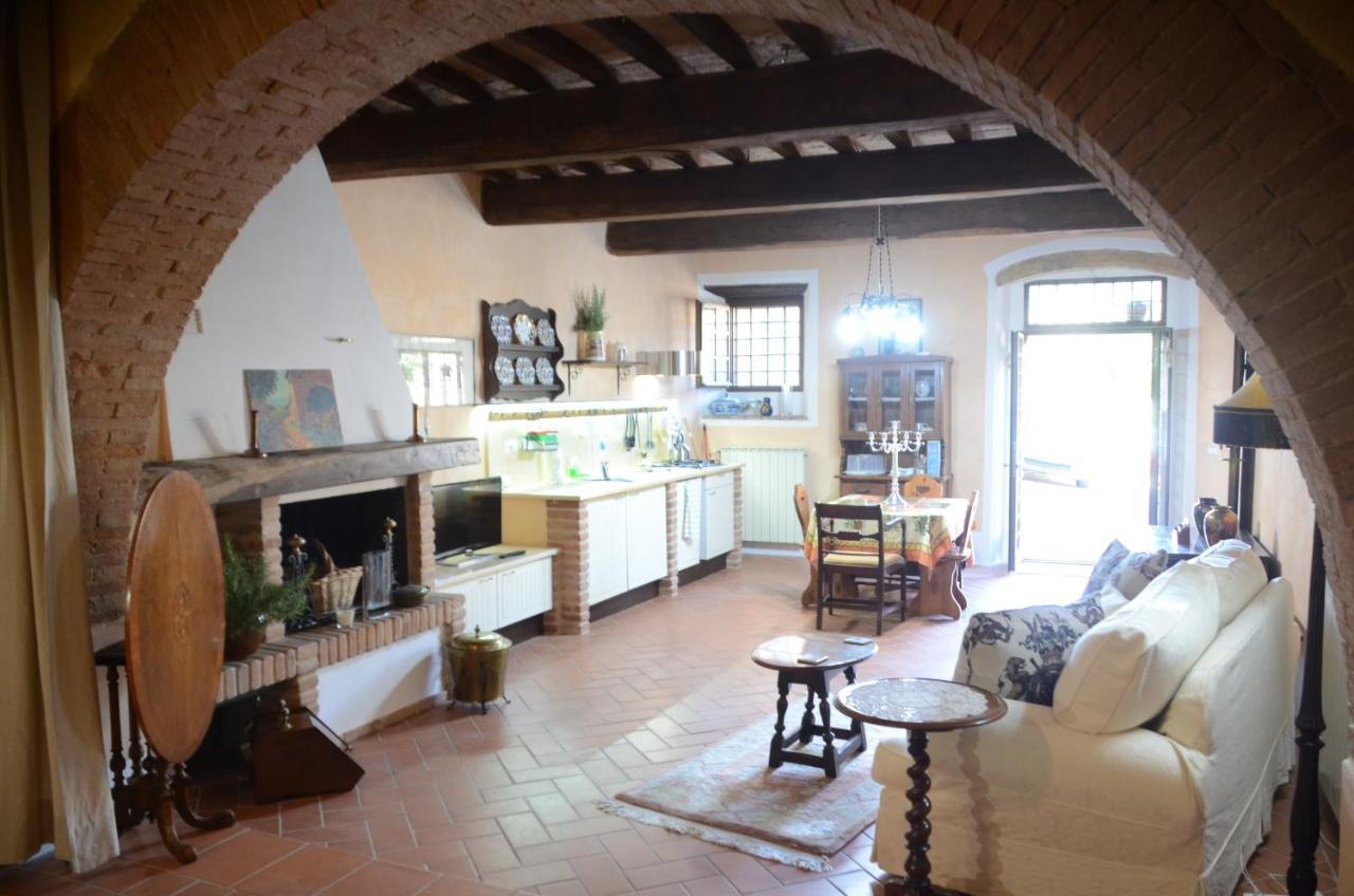 Casa Baronetta Apartment Chianni Bagian luar foto