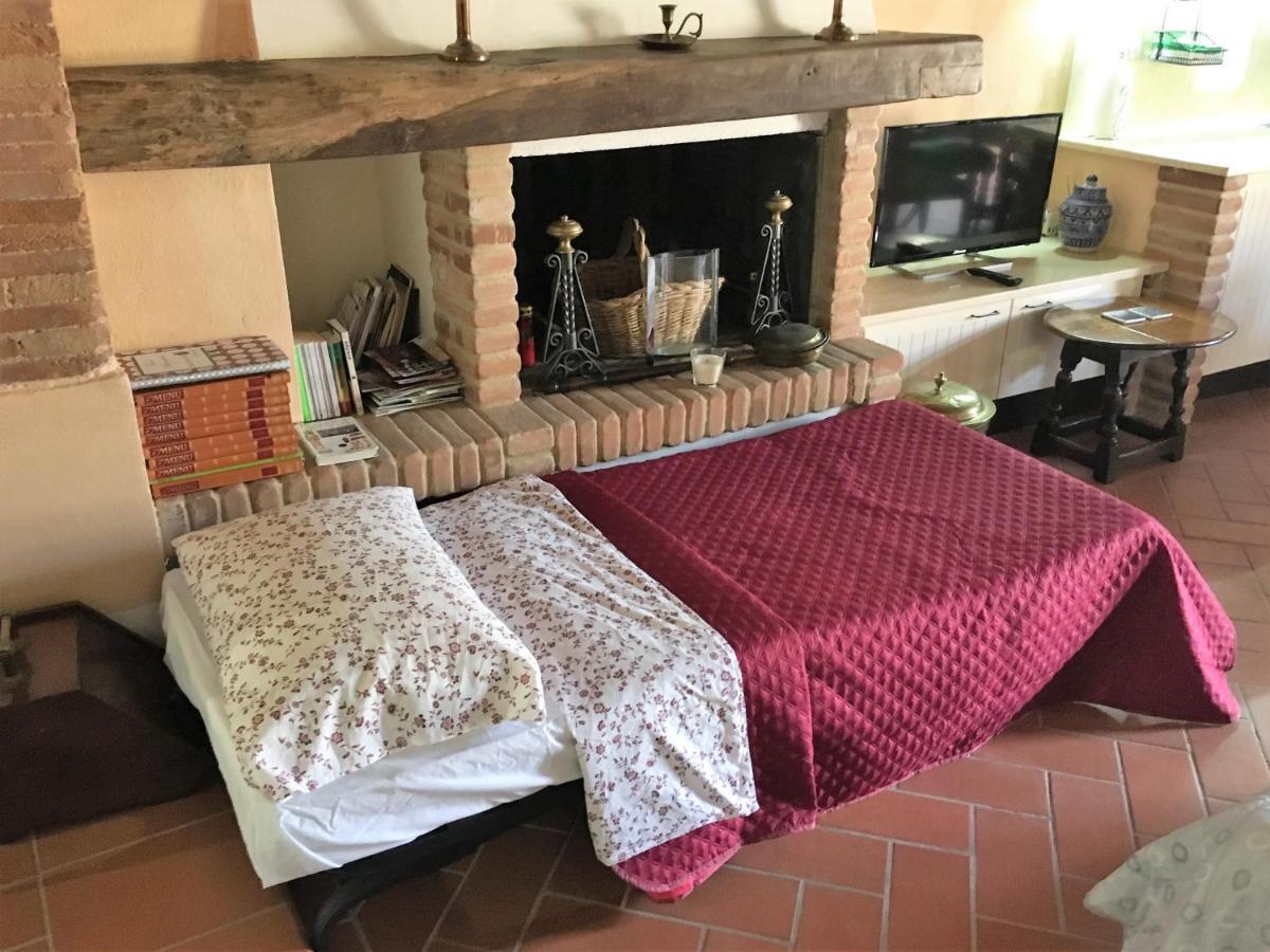 Casa Baronetta Apartment Chianni Bagian luar foto